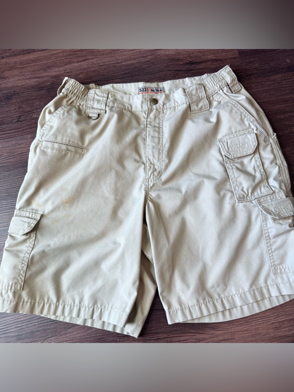 5.11 Tactical Series Men Cargo Shorts Tan Size 36 Utility Work Outdoors Hiking